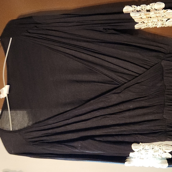 Bell Sleeve Dress - Picture 3 of 5